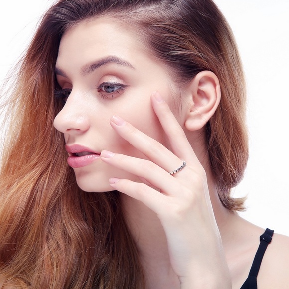 Silver Star Ring - Picture 3 of 3